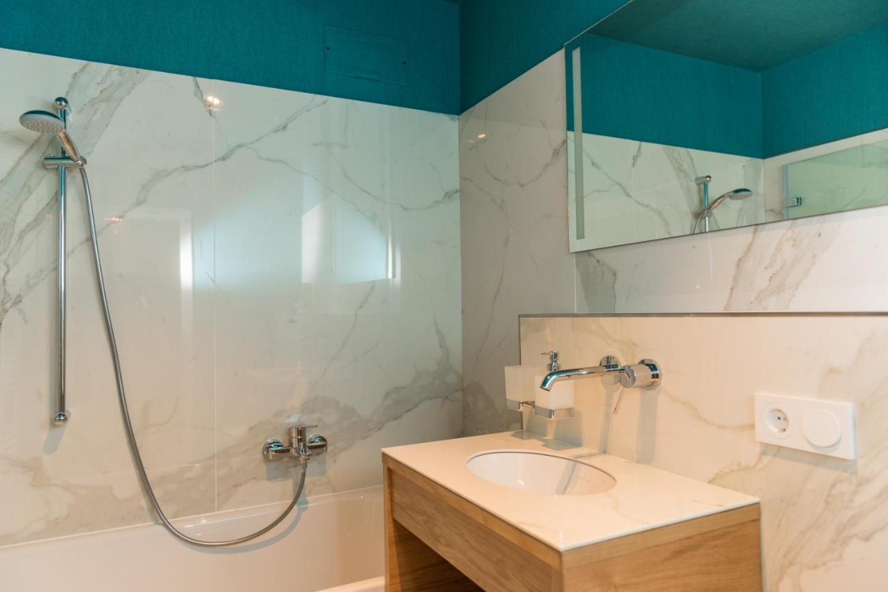 Apartmenthaus Am Dom Junior Suite Mit Parkplatz ซวิคเคา ภายนอก รูปภาพ