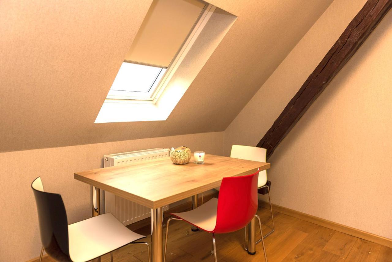Apartmenthaus Am Dom Junior Suite Mit Parkplatz ซวิคเคา ภายนอก รูปภาพ