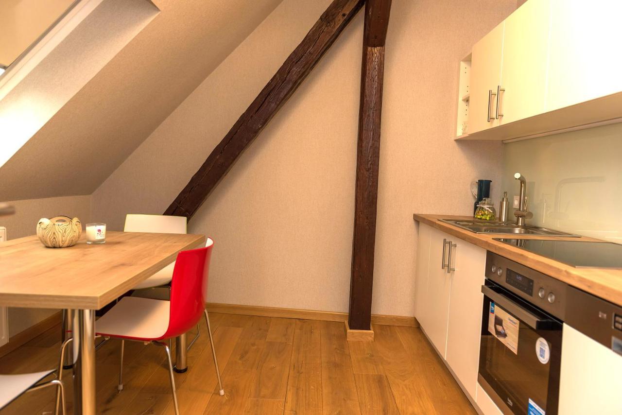 Apartmenthaus Am Dom Junior Suite Mit Parkplatz ซวิคเคา ภายนอก รูปภาพ