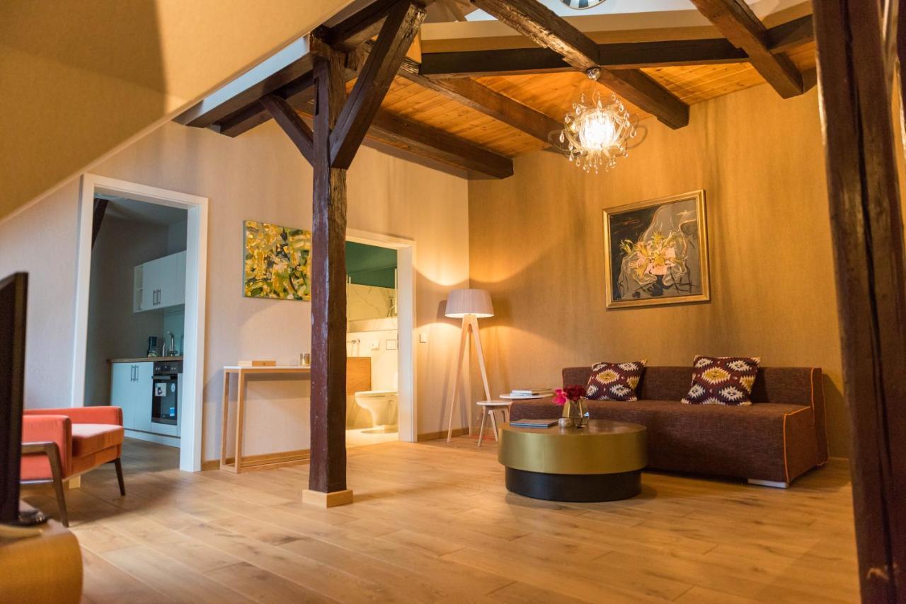 Apartmenthaus Am Dom Junior Suite Mit Parkplatz ซวิคเคา ภายนอก รูปภาพ