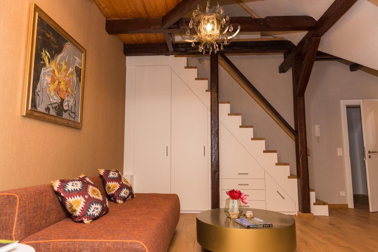Apartmenthaus Am Dom Junior Suite Mit Parkplatz ซวิคเคา ภายนอก รูปภาพ